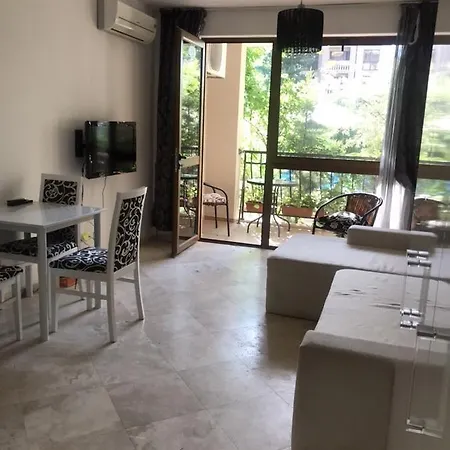 Bulgarienhus Cascada 公寓